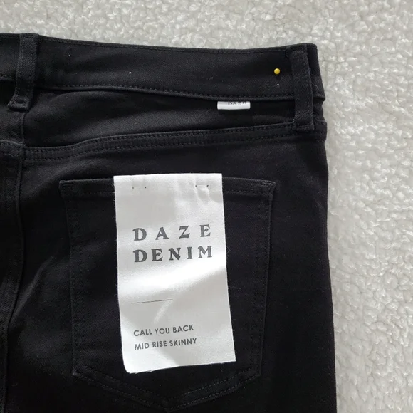 Daze Denim Womens 33 Black Call You Back Mid Rise Skinny Zip Fly Denim Jeans. - Picture 10 of 12